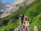 Christian und Sabrina auf Weg 615 zwischen Talstation der Dachstein-Seilbahn und der Dachstein-Südwandhütte (18. Juli)