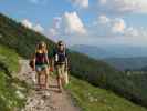 Sabrina und Christian auf Weg 615 zwischen Talstation der Dachstein-Seilbahn und der Dachstein-Südwandhütte (18. Juli)