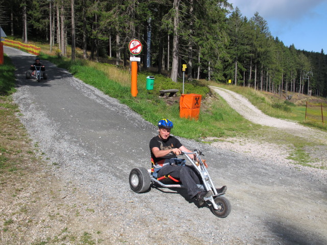 Renate und Erich auf der Roller- und Mountaincartbahn