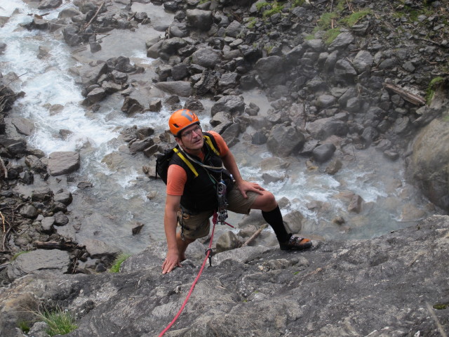 Axel in der zweiten Seill&auml;nge der Klettertour 'Wasserfall'