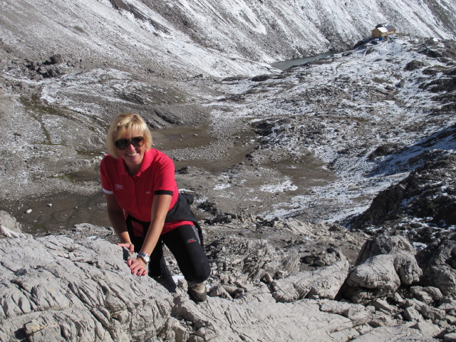 Corinna zwischen Totalph&uuml;tte und Schesaplana