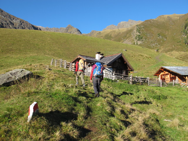 Christoph und Anna auf der Sch&auml;falm, 1.896 m (27. Sep.)