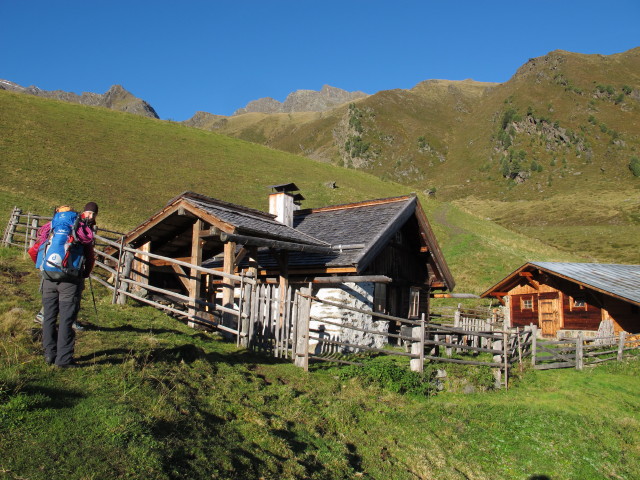 Anna und Christoph auf der Schäfalm, 1.896 m (27. Sep.)