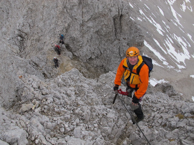 Ramsauer Klettersteig: Erich zwischen Hoher Gamsfeldspitze und Niederer Gamsfeldspitze (5. Okt.)