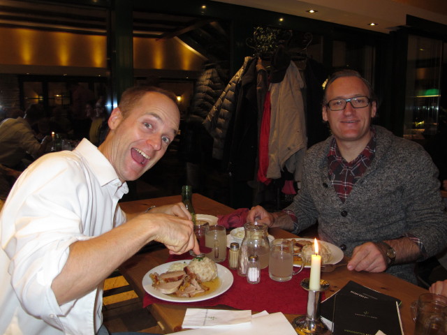 Florian und Erich im Heurigen Sissi Huber