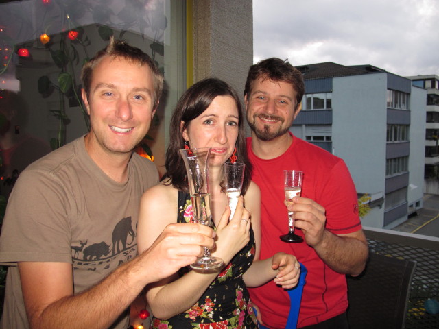 Ich, Ayesha und Markus in Markus Wohnung
