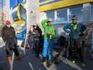 ?, ?, Peter und Hans bei der Talstation der Dachstein-Seilbahn, 1.702 m