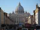 Basilica di San Pietro von der Via della Conciliazione aus