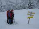 Martina und Lea zwischen Oberer Prädastenalm und Vorderer Feldalm