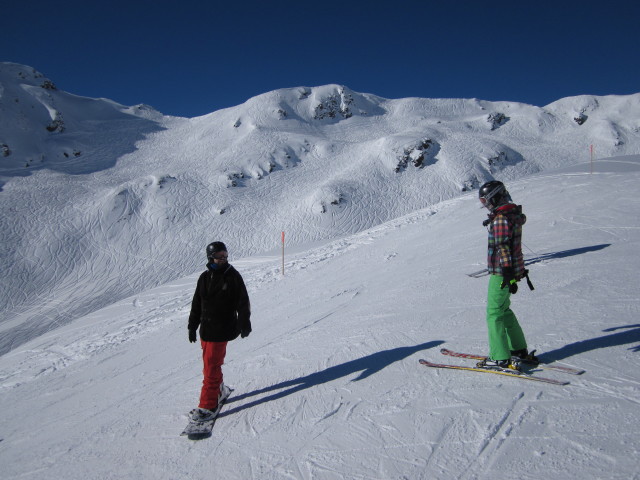 Markus und Ayesha auf der Abfahrt 10