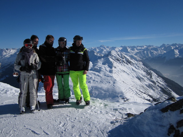 ?, ?, Markus, Ayesha und ich bei der Bergstation der Hochalpilabahn