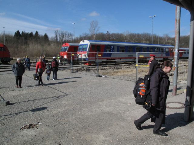 Bahnhof Marchegg, 146 m