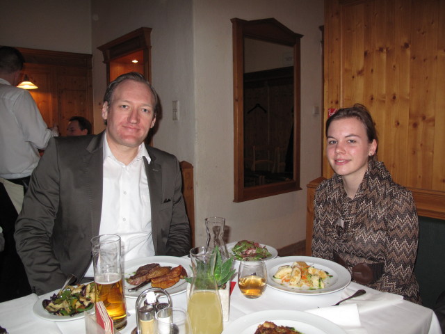 Erich und Sonja in der Gastwirtschaft Stopfer