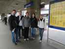 Markus, Reinhard, Udo, Juliane und Michaela im Bahnhof Altstetten