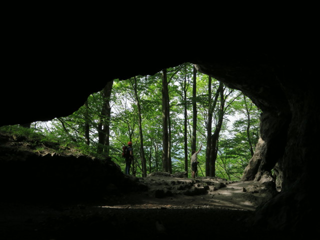 Stefan bei der Arnsteinhöhle