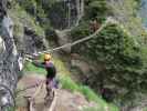 Grünstein-Klettersteig: Sabrina und Stefan auf der Heisei-Hängebrücke in der Variante 'Hotelroute'