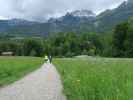 Sabrina und Romana auf Weg 445 zwischen Jodler und Königssee