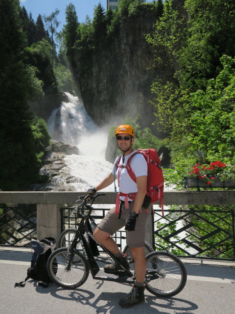 Ich beim Gasteiner Wasserfall (7. Juni)