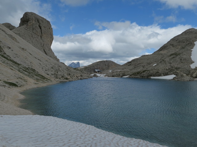 Lago d'Antermoia, 2.495 m (20. Juni)