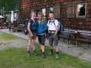 Evelyn, Miriam und Erich bei der Lienzer Hütte, 1.974 m (4. Juli)