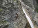 Millnatzenklamm-Klettersteig: Karoline und Johanna in der Variante Steinbeißer