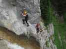 Millnatzenklamm-Klettersteig: Sonja, Edith und Helmut im Sektor 2 'Aqua Vertical'