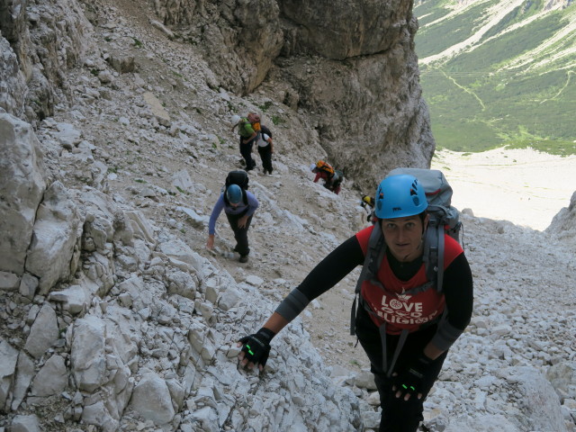 Bernadette, Josef, Ulrike, Bernadette, Evelyn und Dominika zwischen Rifugio Auronzo und Westliche Zinne-Normalweg