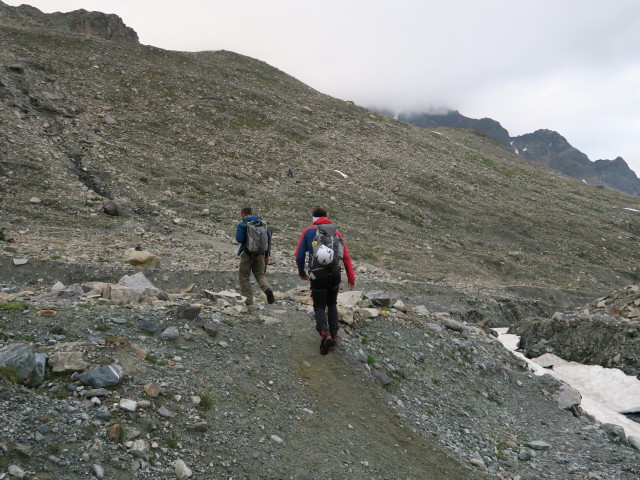 Christian und Gabriel zwischen Wiesbadener Hütte und Ochsentaler Gletscher (14. Juli)