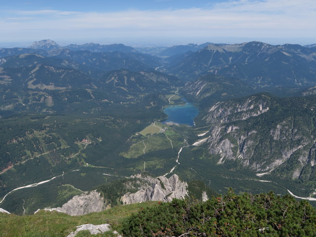 Almtal vom Nordgipfel des Zwölferkogels aus (1. Aug.)