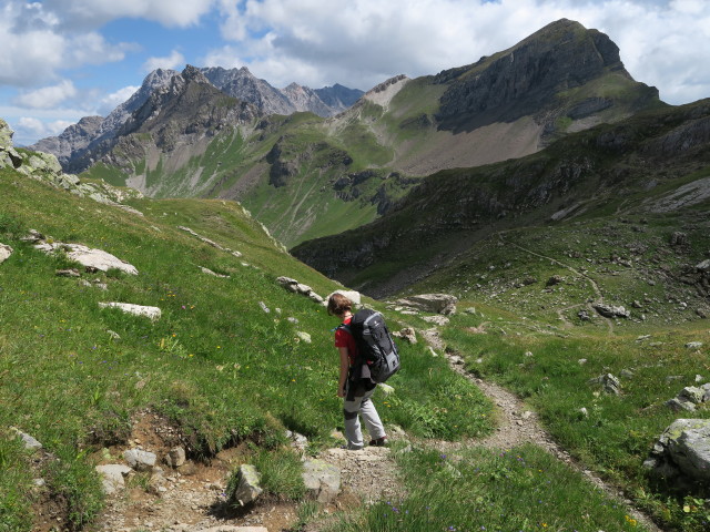 Carmen am Liechtensteiner Höhenweg zwischen Bettlerjoch und Hochjoch (22. Aug.)