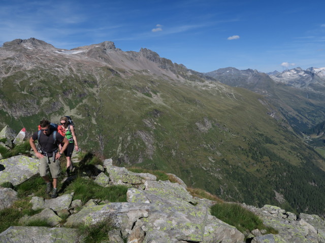 Christian und Sabrina am Venediger Höhenweg zwischen Gamsleiten und Alter Prager Hütte (28. Aug.)