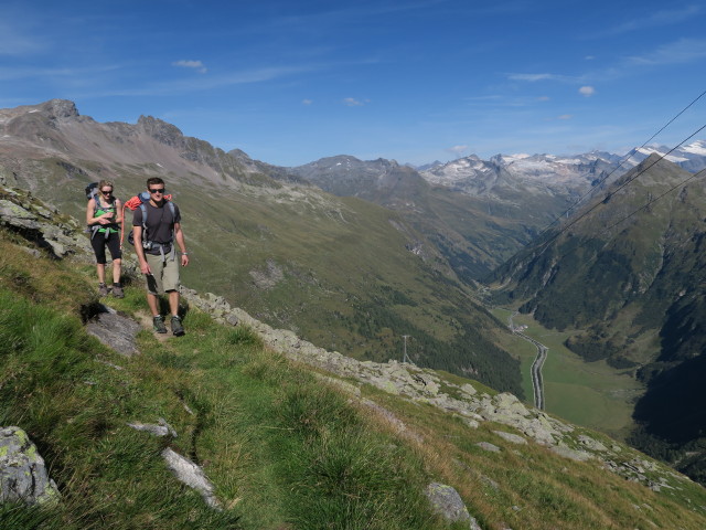 Sabrina und Christian am Venediger H&ouml;henweg zwischen Gamsleiten und Alter Prager H&uuml;tte (28. Aug.)