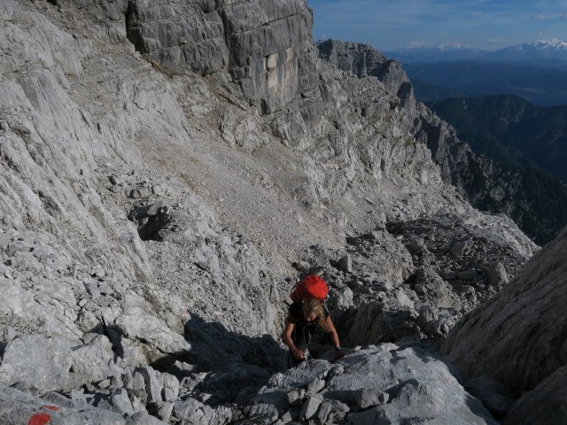Maria am Nurracher Höhenweg zwischen Schafeggl und Großem Rothorn (12. Sep.)