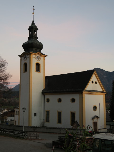 Kath. Pfarrkirche hl. Ursula in Langkampfen, 501 m