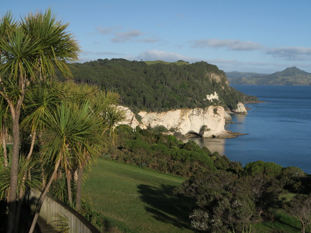 Gemstone Bay vom Cathedral Cove Walk aus (17. Nov.)