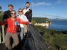 Papa, ich, Mama und Markus am Cathedral Cove Walk (17. Nov.)