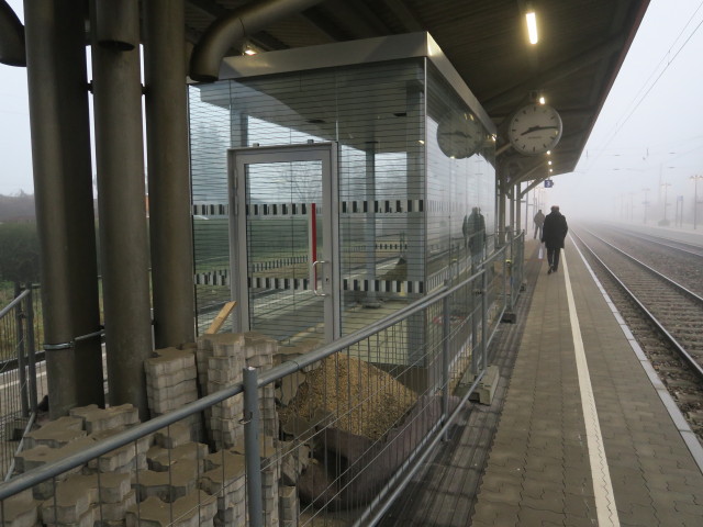 Bahnhof S&uuml;&szlig;enbrunn (27. Dez.)