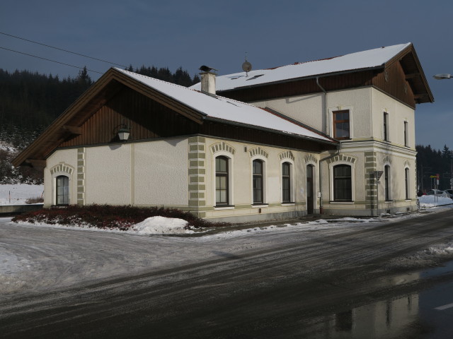 Bahnhof Neumarkt-Köstendorf, 544 m (3. Jän.)