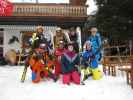 Alexander, Aurel, Thomas, Henryk, Beate, ich, Elke und Stephanie beim Waldgasthof Angertal (21. Feb.)