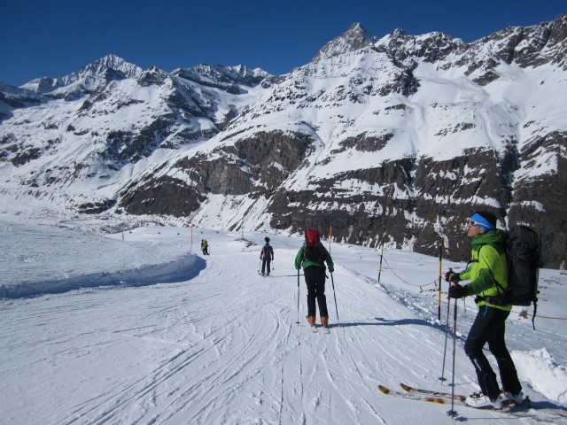 Wolfgang, Anabel, Herbert und Rudolf auf der Stafelalppiste (19. M&auml;rz)