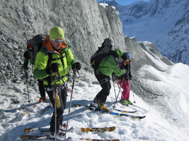 Herbert, Rudolf, ? und Birgit beim Glacier de Tsijiorne Nouve (21. M&auml;rz)