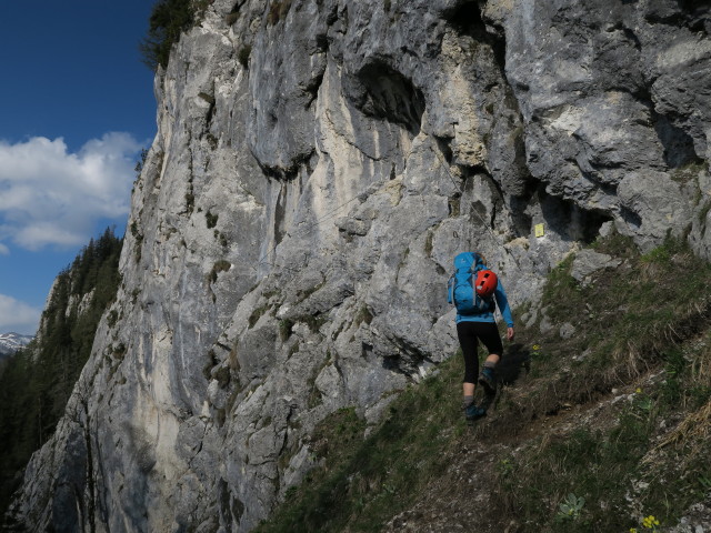 Olivers Mariazeller Klettersteig: Verena beim Einstieg