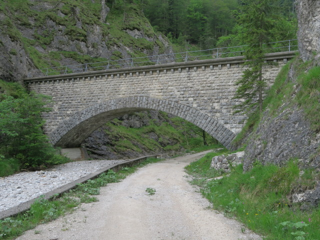 Windischbach bei der II. Wiener Hochquellenleitung (11. Juni)