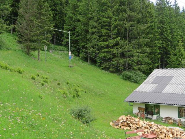 Talstation des Polster-Sessellifts, 1.237 m (17. Juni)