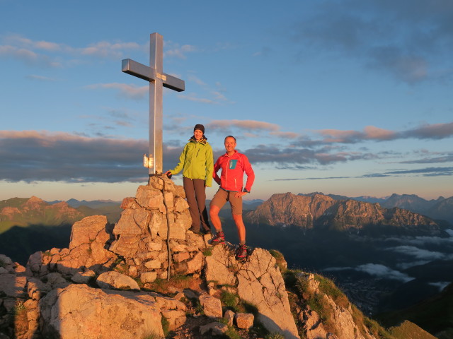 Johanna und ich am Polster, 1.910 m (18. Juni)