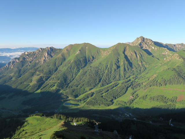 Eisenerzer Alpen vom Polster aus (18. Juni)