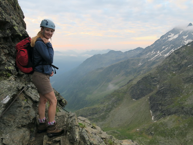 Evelyn zwischen Wangenitzseehütte und Petzeck (2. Juli)