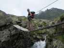 Wangenitzsee-Klettersteig: Evelyn auf der Brücke (2. Juli)