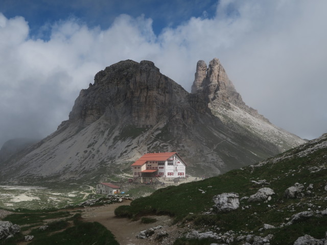 Drei-Zinnen-Hütte, 2.405 m