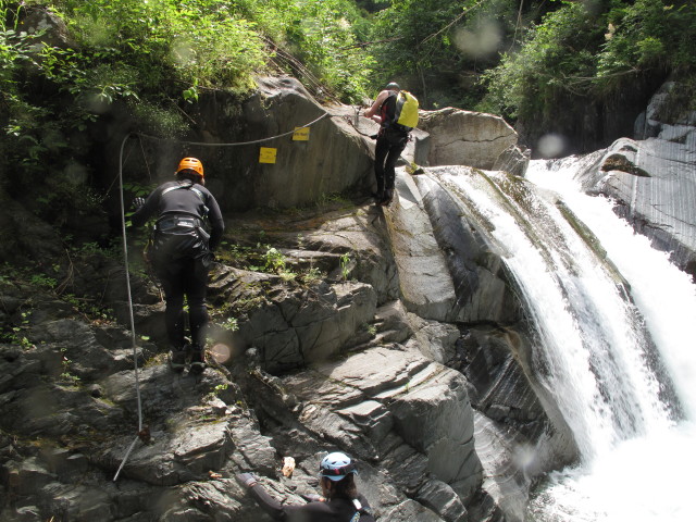 Klabauter-Klettersteig: Hannelore und Helmut beim dritten Wasserfall